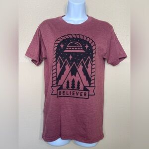Believer UFO Graphic Tee - Burgundy women’s small